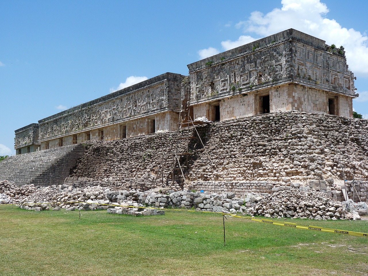 The Secrets of the Lost Treasures of the Mayans